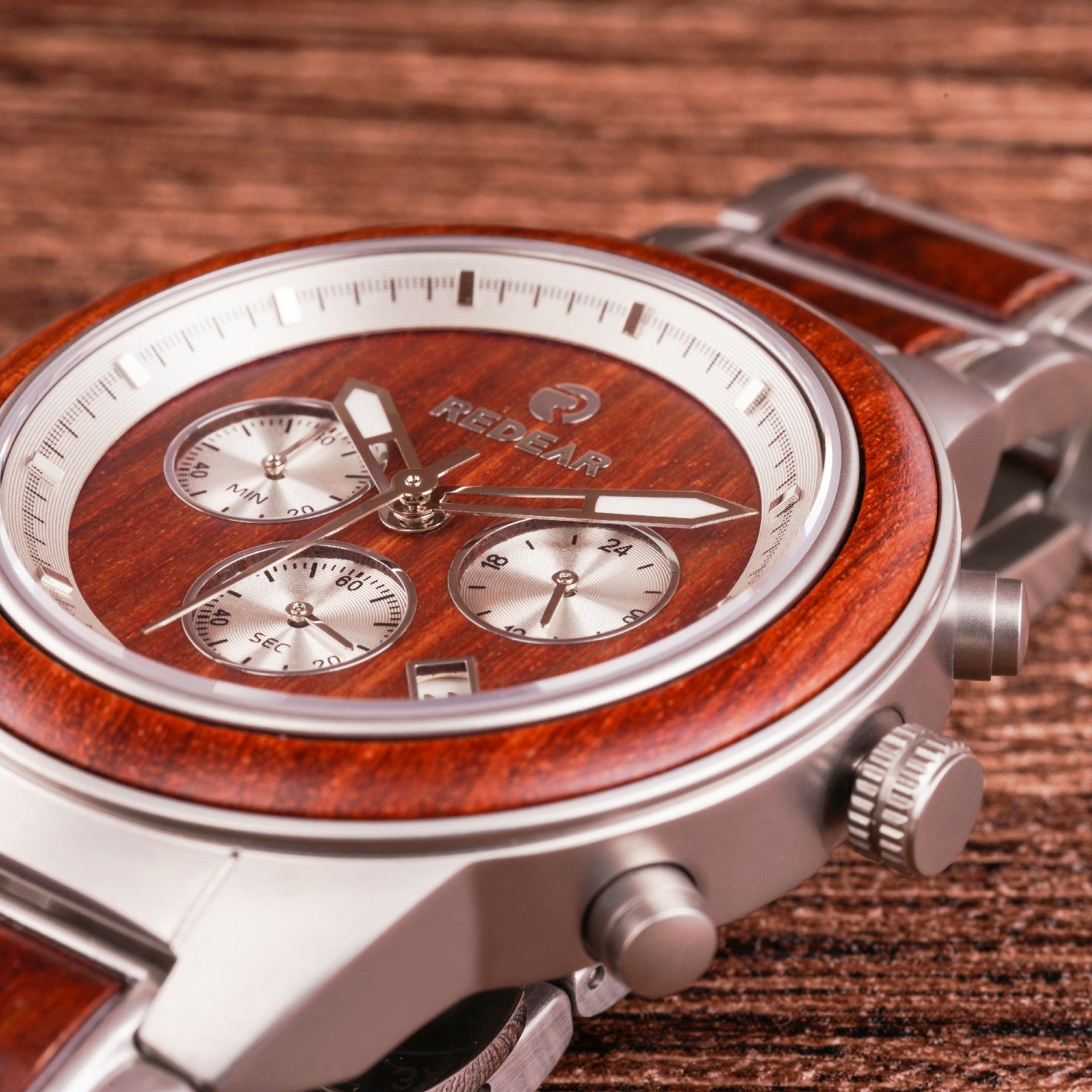 Chronos – Red sandalwood